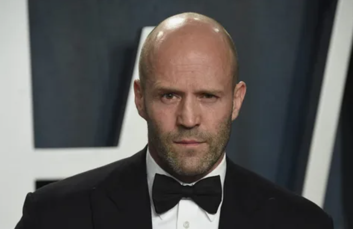 Jason Statham věnoval sportu velkou část svého mládí, trénoval