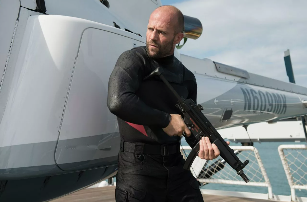 Statham roli Turka, bezohledného a inteligentního majitele
