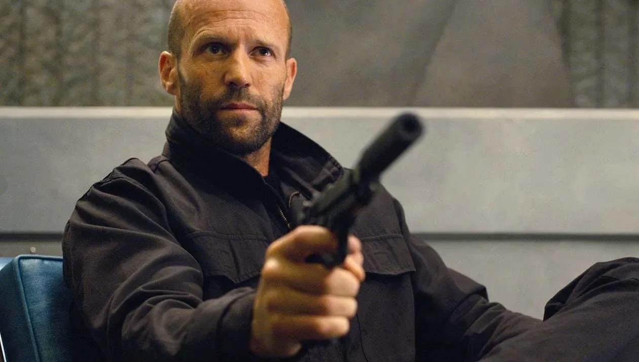 Jason Statham a Rosie Huntington-Whiteley jsou zasnoubení!